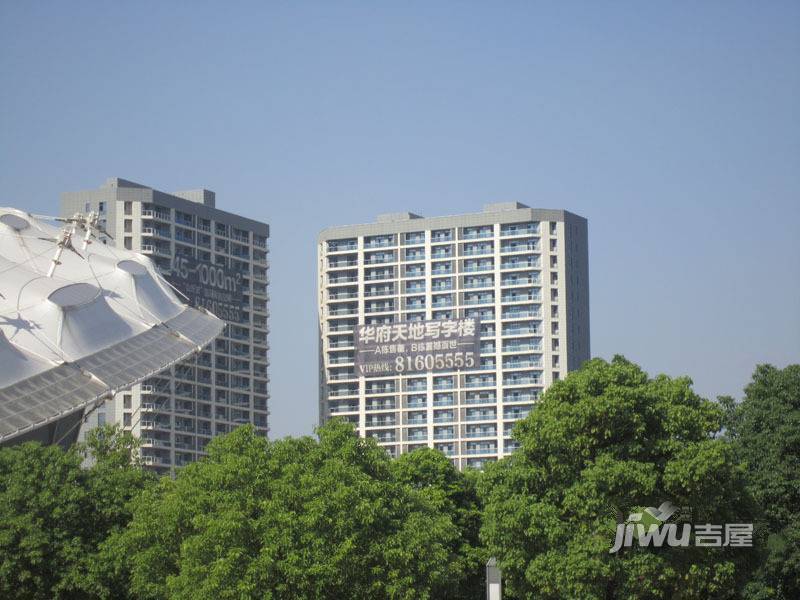 嘉年华城市广场实景图图片