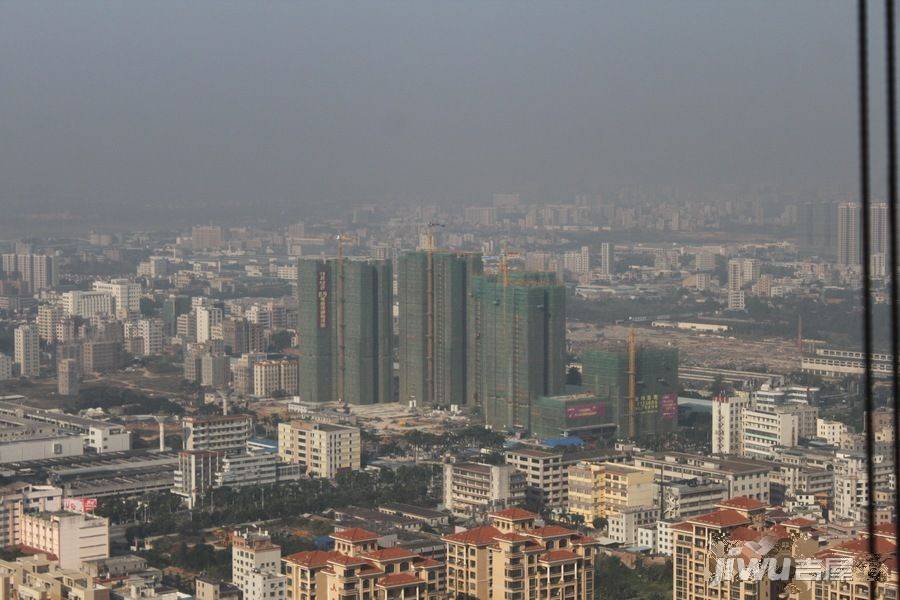 城市高地实景图图片