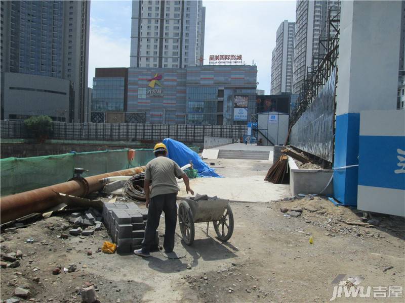 南华中环广场实景图图片