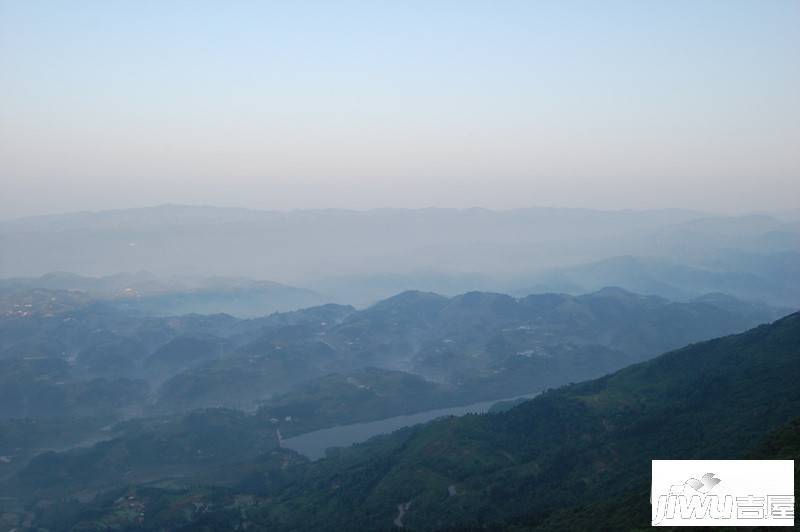 青山美郡实景图图片