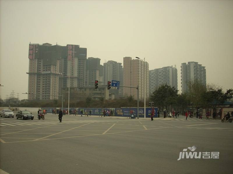 沙河湾商铺实景图图片