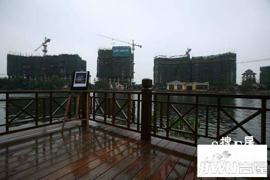 东骏湖景湾实景图图片