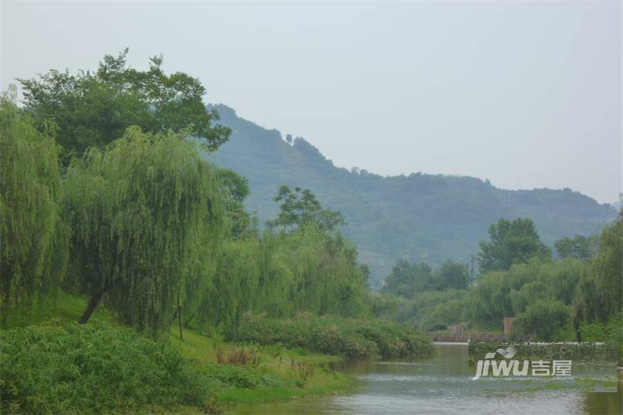 霏红榭实景图图片