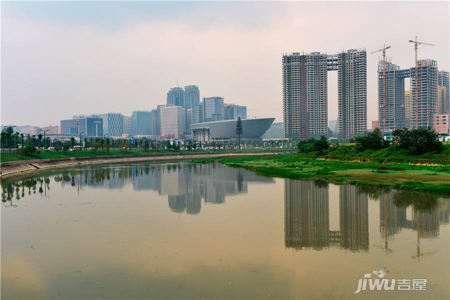 大魔方实景图图片