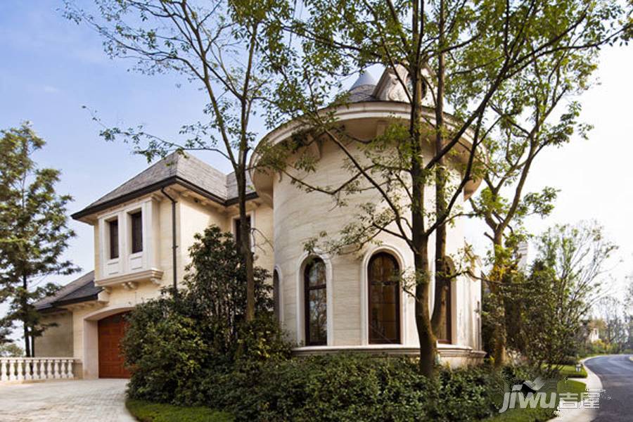 牧马山蔚蓝卡地亚外景图/效果图成都双流县牧马山蔚蓝卡地亚