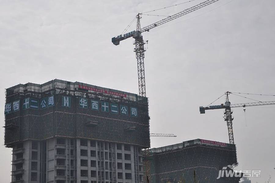 世龙广场实景图图片