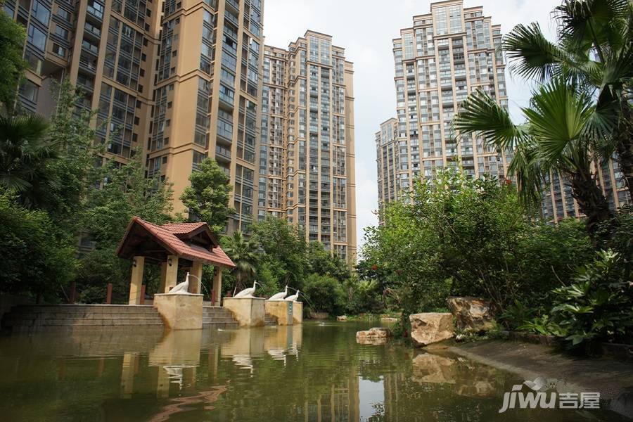 和信孔雀城实景图图片