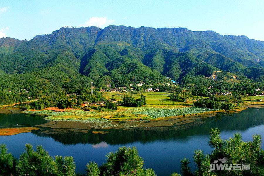 大足财信龙水湖实景图25