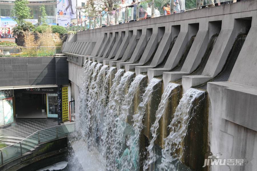 东银ARC中央广场写字楼配套图图片