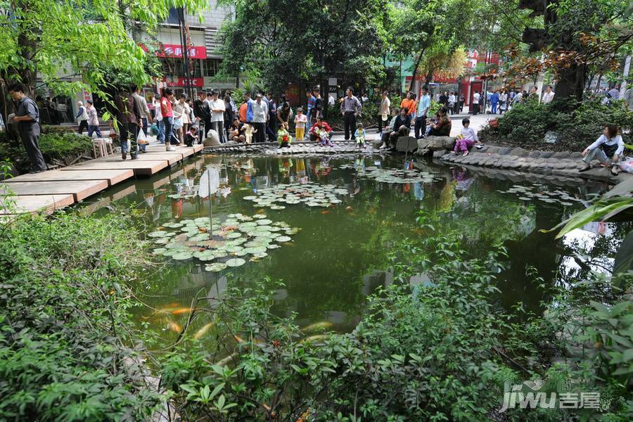 东银ARC中央广场写字楼配套图图片