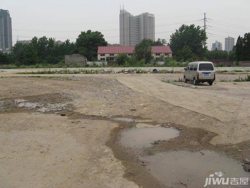 中央金地实景图图片