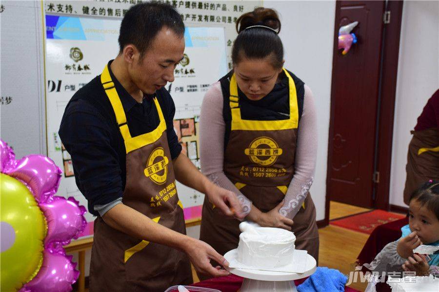 柳岸春城售楼处图片