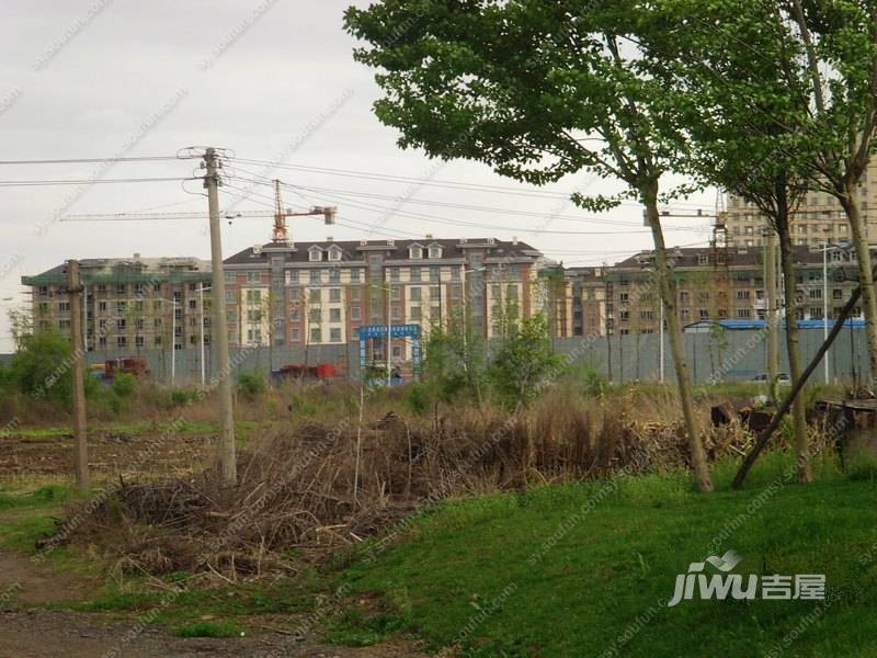 抚顺绿地剑桥实景图图片