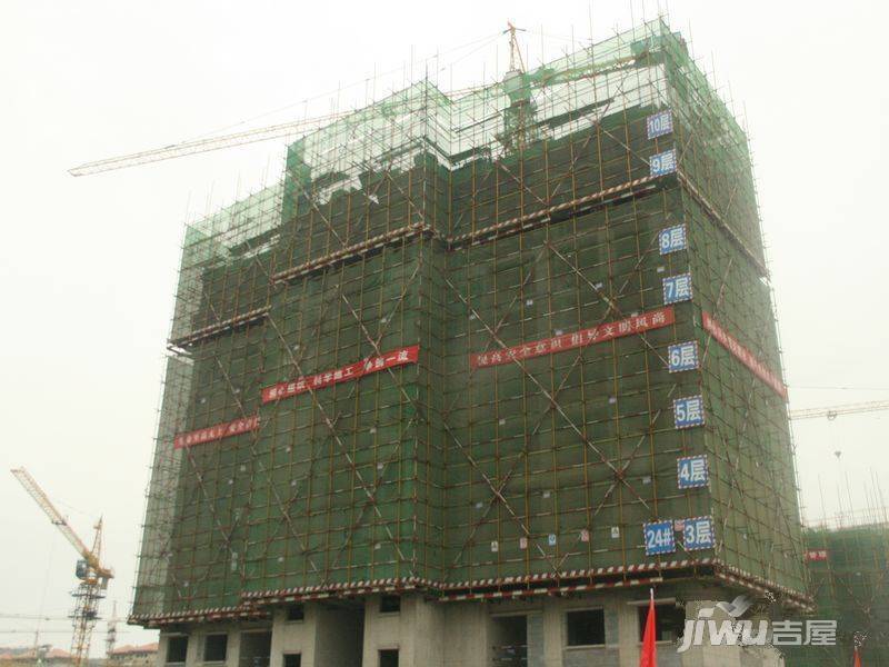 桦林彩雲城实景图图片