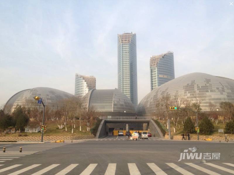 山东高速广场实景图图片