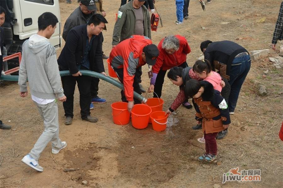 建业·壹号城邦售楼处图片