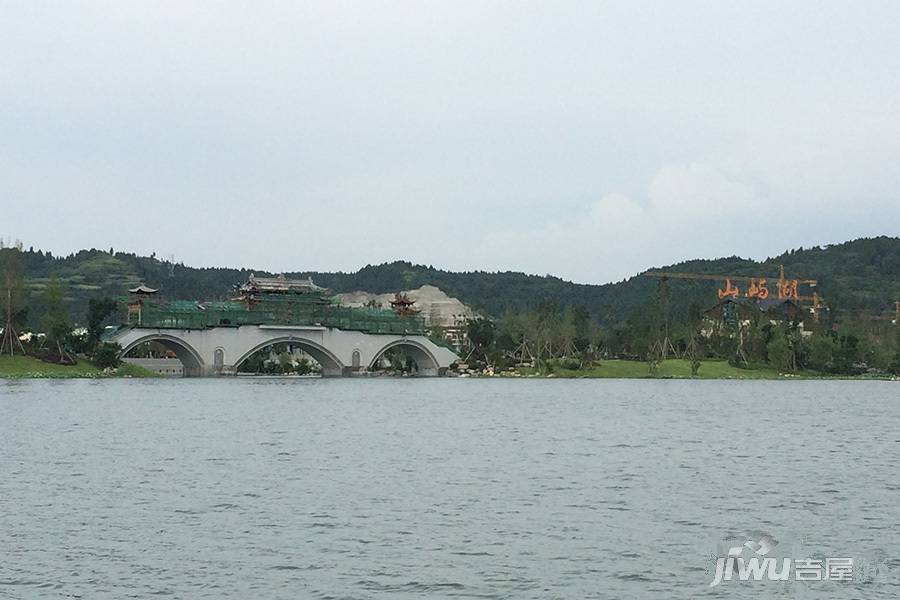 三升山屿湖实景图图片
