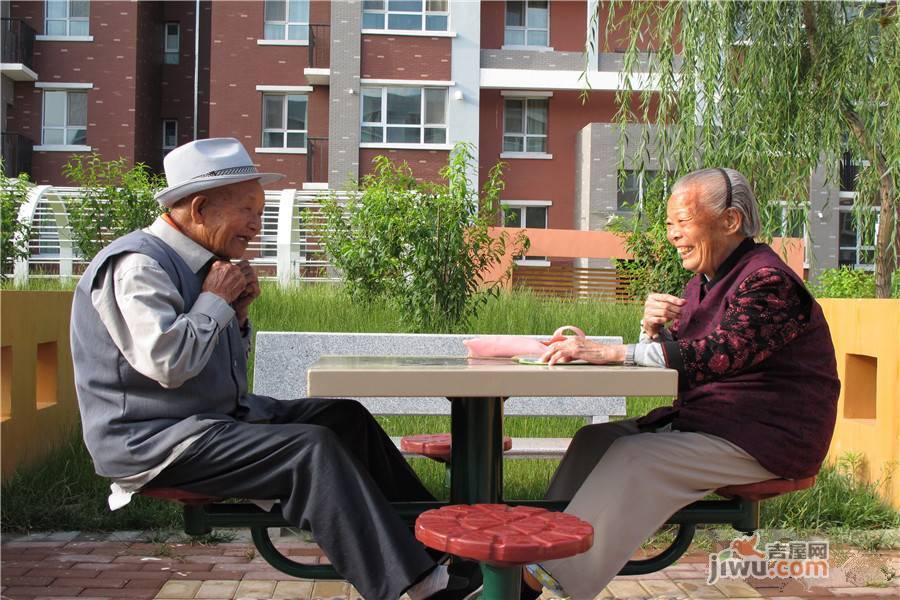 滨河家园实景图图片