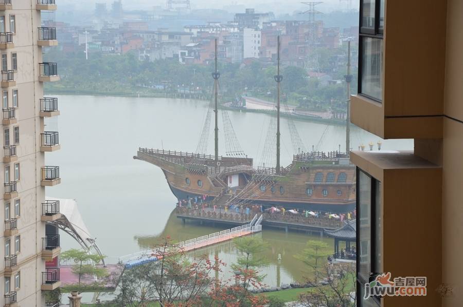 广汇东湖城实景图图片