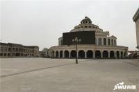 东汇芳草地购物广场实景图图片