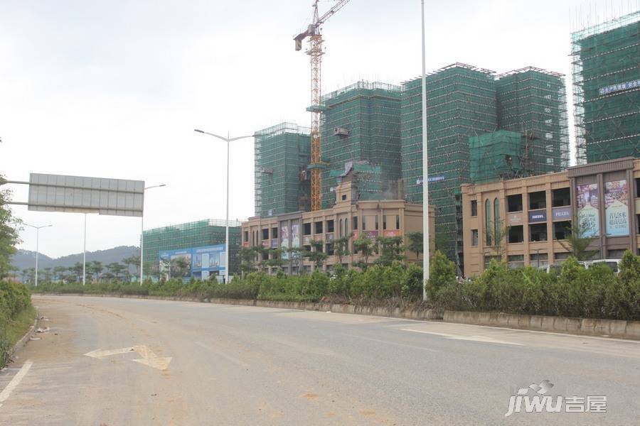 奥园城市天地实景图图片