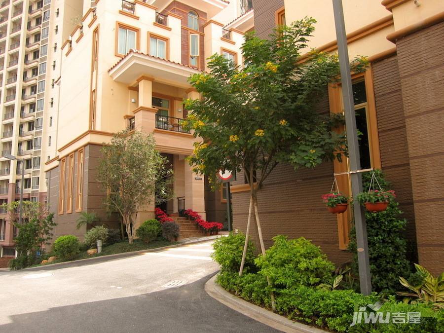 泷江翡翠城别墅区05