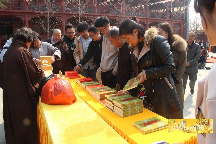 绿城西山桃花源售楼处图片