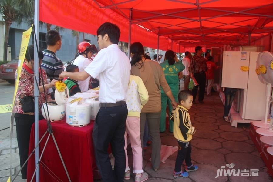 海马金盘花园售楼处图片