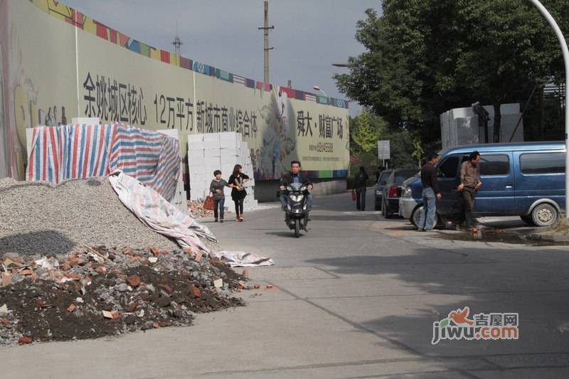 舜大财富广场实景图图片