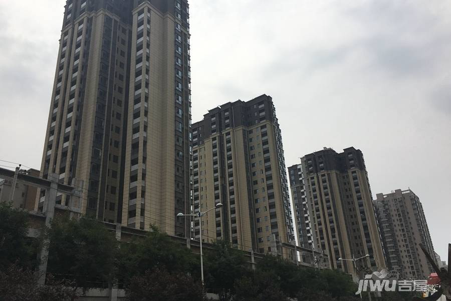 中华世纪城·马上实景图图片