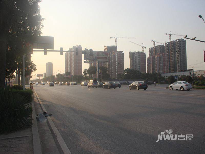 佳龙大沃城位置交通图图片