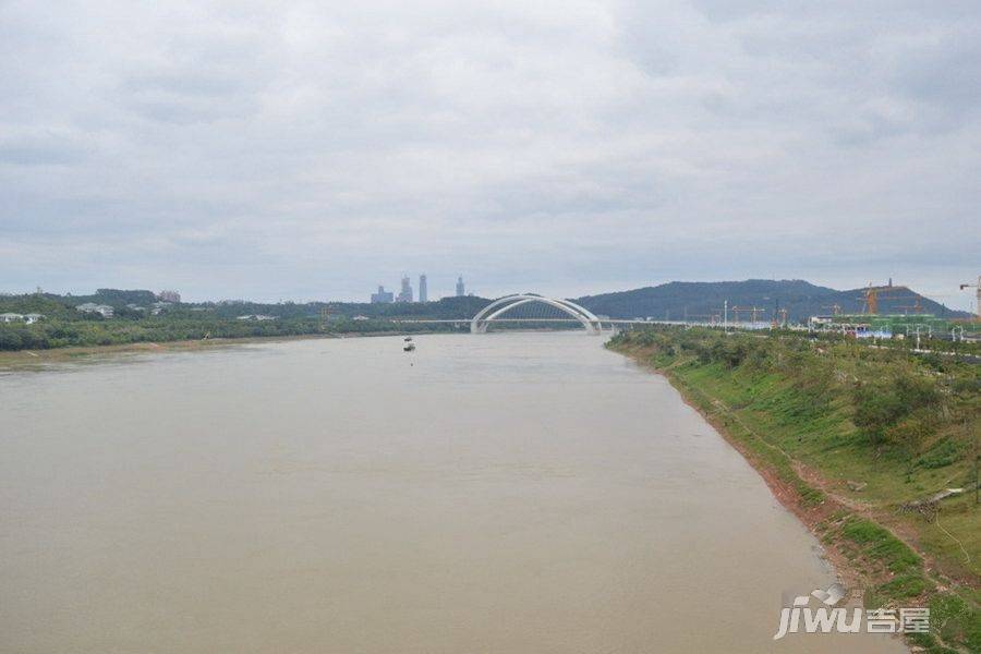 盛天青山郡配套图图片