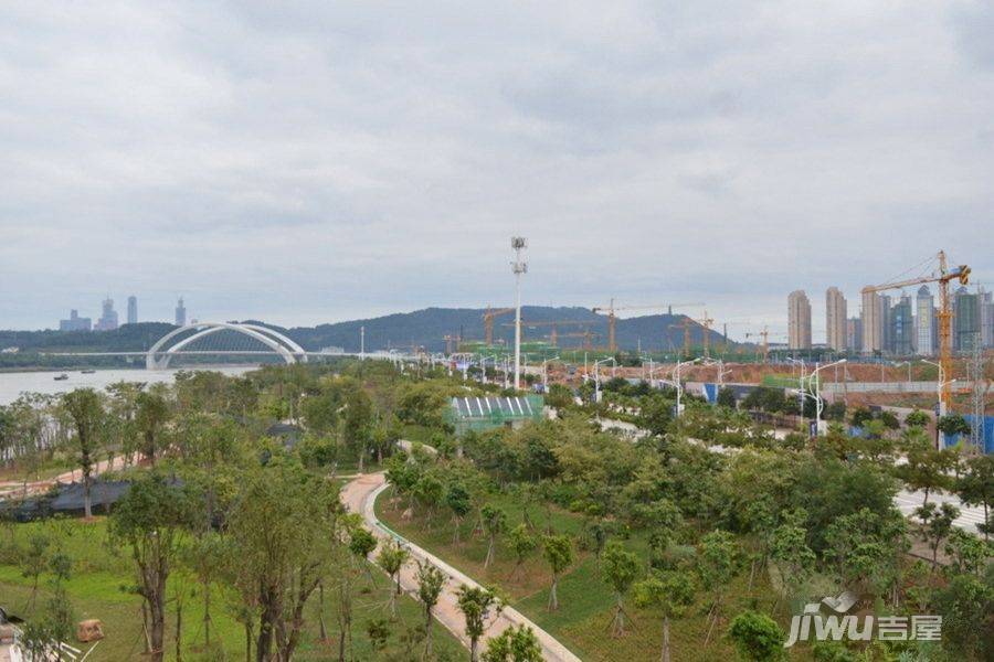 盛天青山郡配套图图片