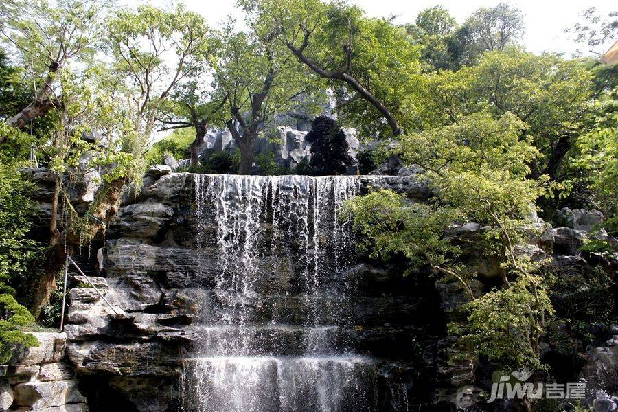 恒荣城市溪谷实景图图片