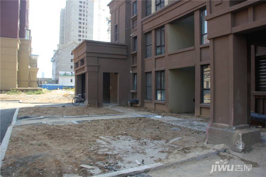 华川爱丁堡实景图图片