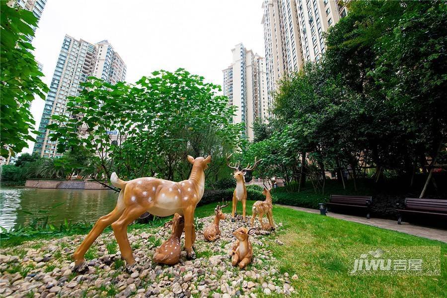 恒大绿洲实景图图片