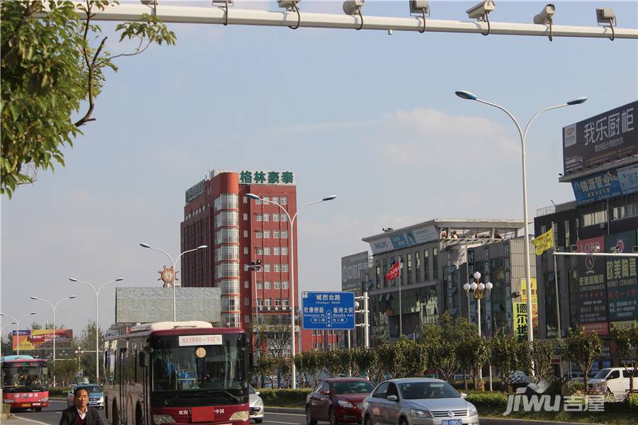 中南锦城配套图图片