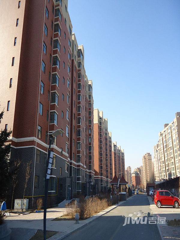 河畔嘉园实景图图片