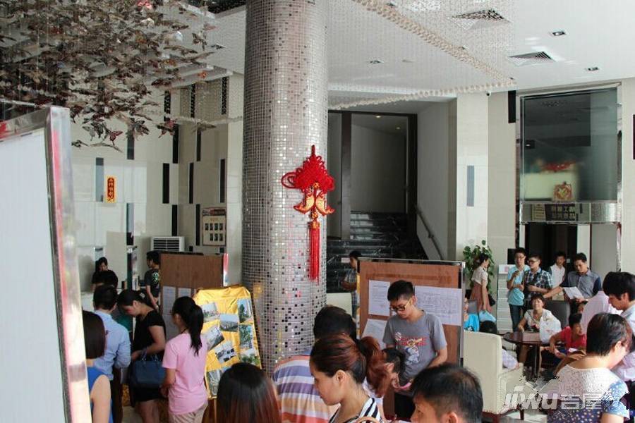合峰东岸名苑售楼处图片