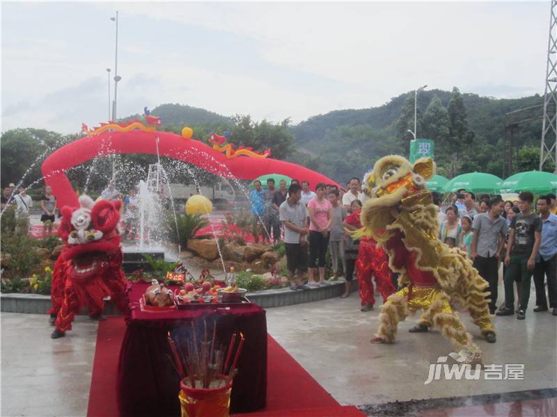 万盛翠林豪庭售楼处图片