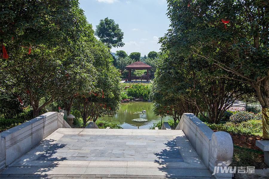 梓山湖领御实景图图片